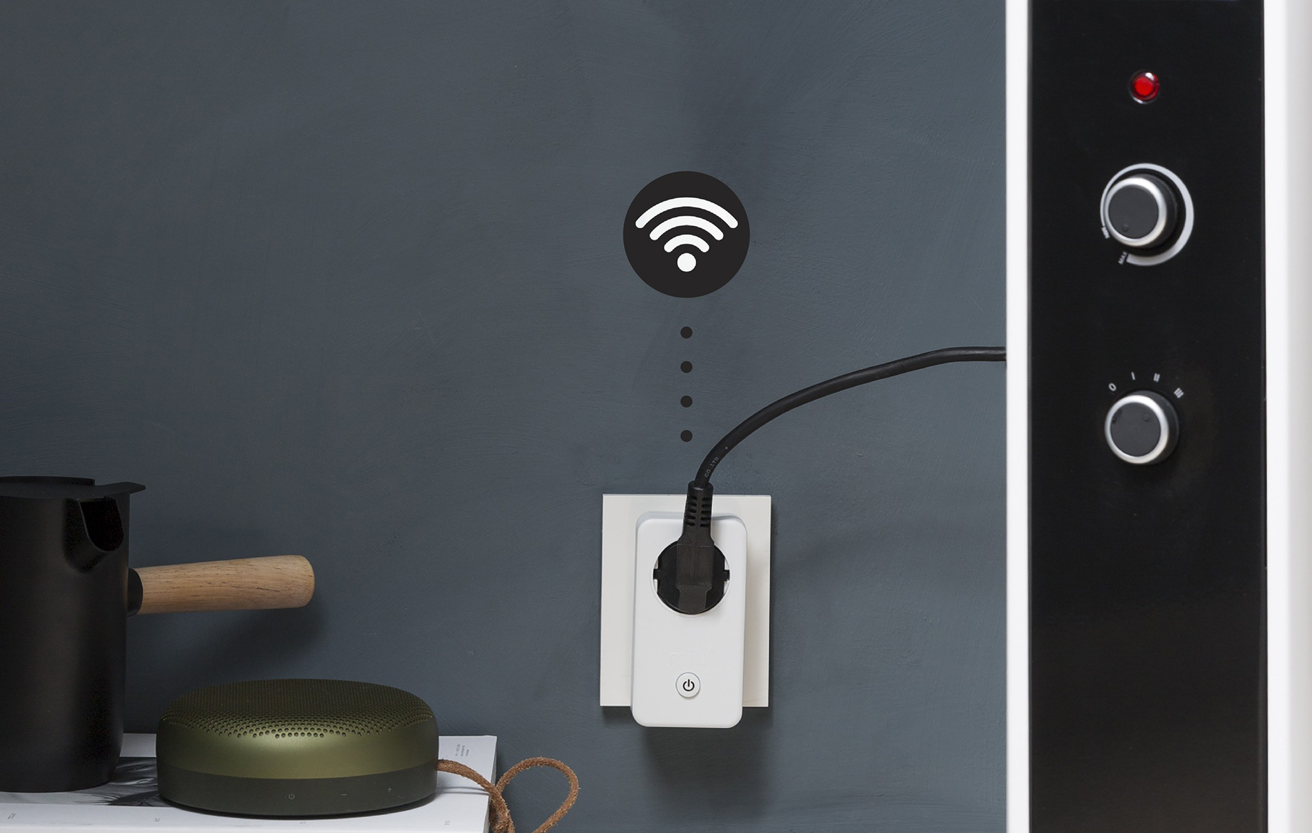 Älypistokkeilla hallitset sähkönkulutusta Wi-Fi-symboli ja älypistorasia