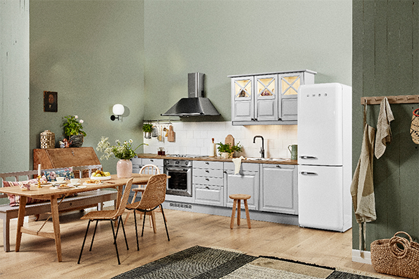Uusi keittiö kesämökille – muista nämä asiat Kuva Epoq Heritage Light Grey -keittiöstä