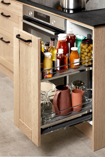 Shaker Natural Oak -kaappi Shaker Natural Oak -kaappi