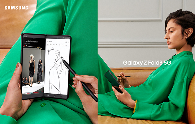 Galaxy Z Fold3 - S Pen-yhteensopiva Nainen piirtää S-Penillä Galaxy Z Fold3:lla