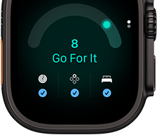 Apple Watch Ultra 4, titaanikuori, värinä musta, valmiuspisteet 8, näkymä oikeasta sivusta, Digital Crown, koholla oleva sivupainike