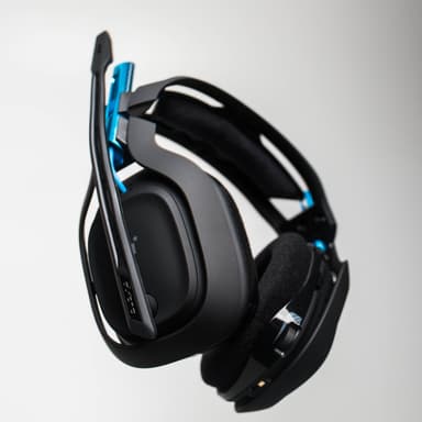 Astro A50 langattomat kuulokkeet + tukiasema (PS4)
