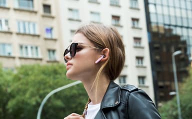 JBL Tune 220 TWS täysin langattomat in-ear kuulokkeet (pinkki)