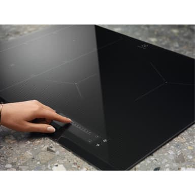 Electrolux induktiotaso HOB890FMF integroitava