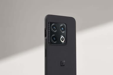 OnePlus 10 Pro 5G Sandstone suojakuori (musta)