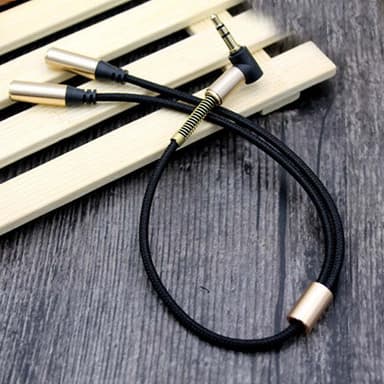 NÖRDIC audiosovitin, 3,5 mm uros TRS–2x 3,5 mm naaras, AUX Y-jakaja 20 cm, kuulokeliitännän jakaja