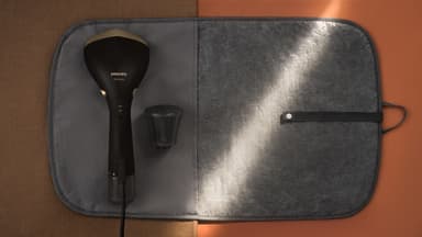 Philips 7000 Series kannettava höyrystin STH7060/80 (musta/kulta)