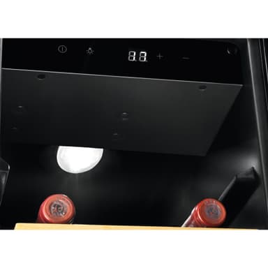 Electrolux Viinikaappi EWUS020B5B (Lasi)