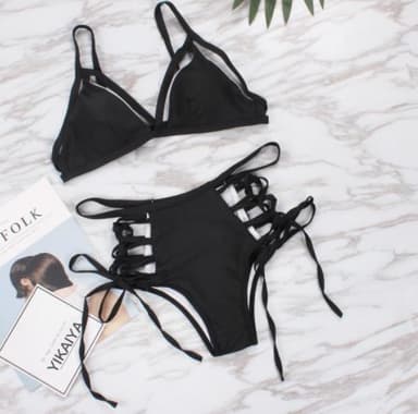 Bikinit (M), ylä- ja alaosa musta