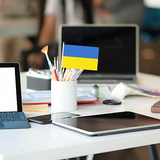 Kädessä pidettävä Ukrainan lippu 14 × 21 cm polyesteri Sininen/keltainen