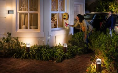 Philips Hue Lucca seinälyhty antrasiitti