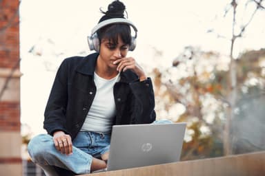 HP Pavilion Plus i5-12/16/512 14" kannettava