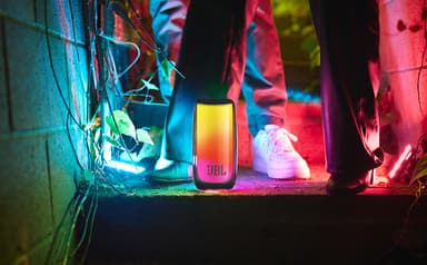 JBL Pulse 5 langaton kaiutin (musta)