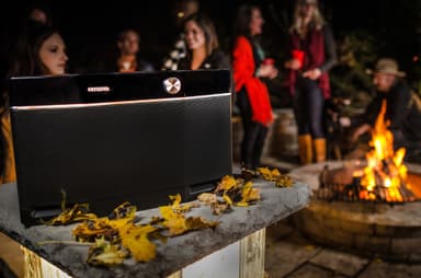 Aiwa kannettava kaiutin EXOS-9 (musta)