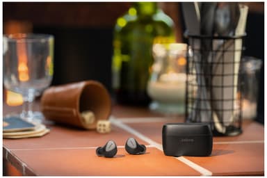 Jabra Elite 5 täysin langattomat in-ear kuulokkeet (titaanimusta)
