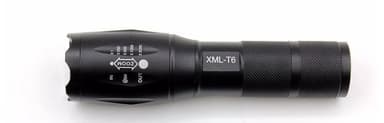 XML-T6 - vedenpitävä taskulamppu 3800 lumenilla ja zoom-efektillä
