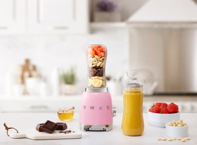 Smeg personal blender -tehosekoitin PBF01PKEU (vaaleanpunainen)