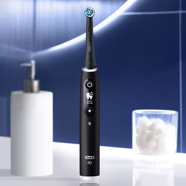 Oral-B iO 6s sähköhammasharja 409137 (musta laava)