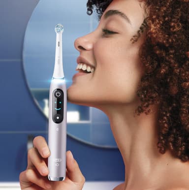 Oral-B iO 9 Limited Edition sähköhammasharja 431015 (ruusukvartsi)