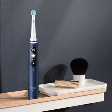 Oral-B iO 7s sähköhammasharja 409298 (sininen)