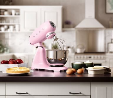 Smeg yleiskone SMF03PKEU (vaaleanpunainen)