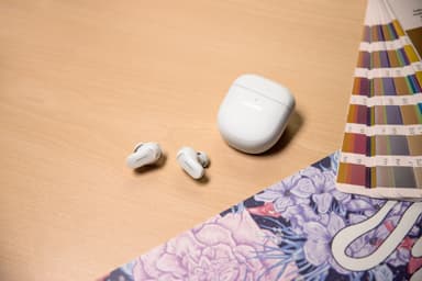 Bose QuietComfort Earbuds II täysin langattomat in-ear kuulokkeet (v.)
