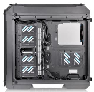 Thermaltake View 71 Tempered Glass Edition Full Tower Musta