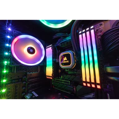 Corsair Vengeance CMW32GX4M2A2666C16 muistimoduuli 32 GB 2 x 16 GB DDR4 2666 MHz