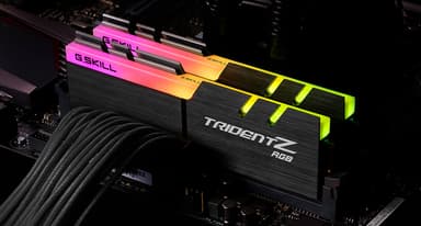 G.Skill Trident Z RGB F4-3200C14D-64GTZR muistimoduuli 64 GB 2 x 32 GB DDR4 3200 MHz