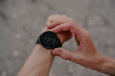 Suunto 9 Peak Pro urheilukello 43 mm (musta)