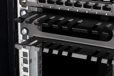 TOTEN 19"" Cable panel, 1U, finger channel, black