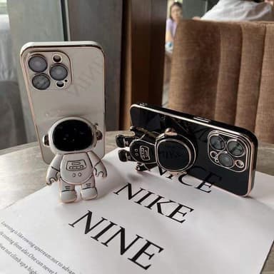 Kickstand matkapuhelimen kansi Astronaut Musta iPhone 14