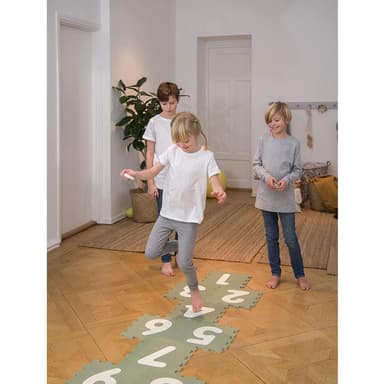 Abilica Hopscotch, Esteet, tasapaino ja liikkuvuus