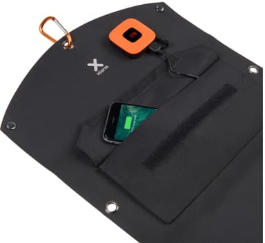 Xtorm 21W aurinkolaturi