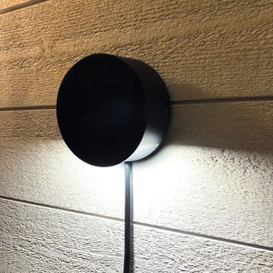 LightsOn Nero Alasvalo 140lm Ø9cm Musta