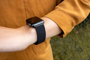 Gear Apple Watch 41-45 mm punottu ranneke
