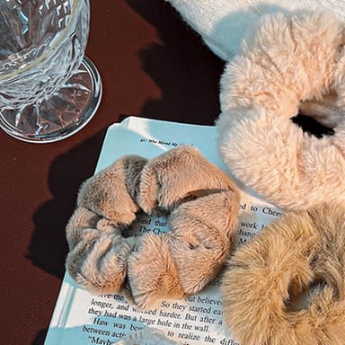 Soft Fuzzy Hair Scrunchies 2 kpl Ruskea