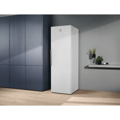 Electrolux Jääkaappi LRC5ME38W2 (Valkoinen)