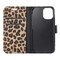 SKALO iPhone 13 Leopardikuvioinen lompakkokotelo PU-nahasta.