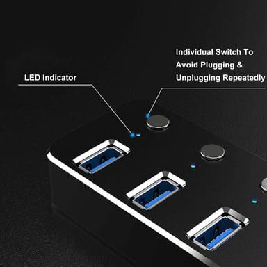 NÖRDIC 4-porttinen hub USB 3.0 5Gbps yksittäisellä kytkimellä 25 cm kaapeli alumiini musta