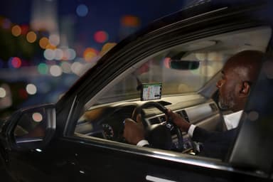 Garmin DriveSmart 76 GPS-navigaattori
