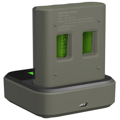 ReCyko 1st M451 Laturin USB-telakka D451 + 4xAA