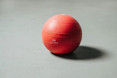 Kraftmark Harjoittele palloa slamballin punainen 30 kg