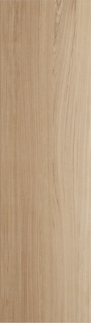 Epoq peitelevy korkea kaappi 211 cm (Natural Oak)