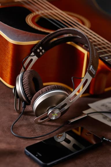 Sennheiser Momentum 2 on-ear kuulokkeet