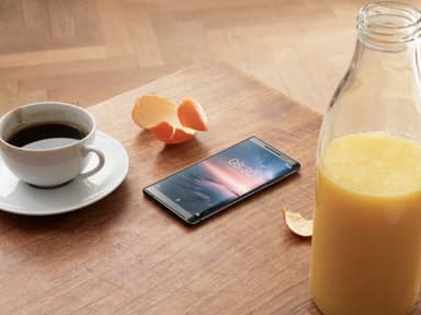 Nokia 8 Sirocco älypuhelin (musta)