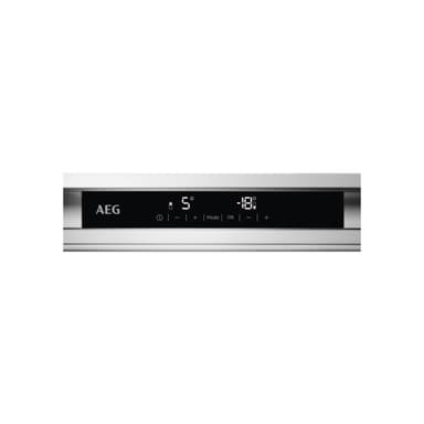 AEG Jääkaappipakastin SCE818F6TS