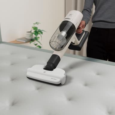 Electrolux Hygienic 800 varsi-imuri EP81HB25SH (valkoinen)