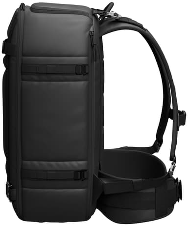 Db Ramverk Pro 32L reppu (musta)