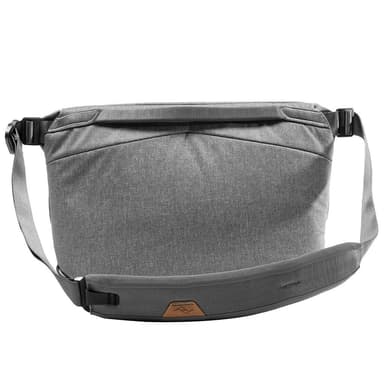 Peak Design Everyday Sling kameralaukku V2 6 L (tuhka)